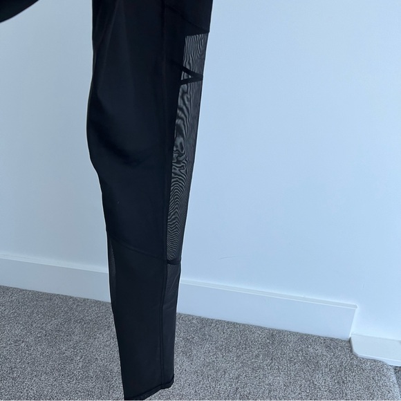 2/$20 - Victoria Secret Mesh Leggings - Picture 8 of 8